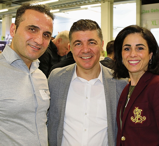 Geschäftsleiter Sharby Kass (l.) sowie Berater Giovanni Palumbo mit Ehefrau Dora. Geschäftsleiter Sharby Kass (l.) sowie Berater Giovanni Palumbo mit Ehefrau Dora.