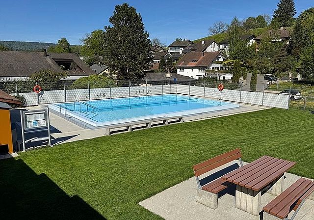 Das Meierbädli am Dorfrand ist parat zum Baden. zVg