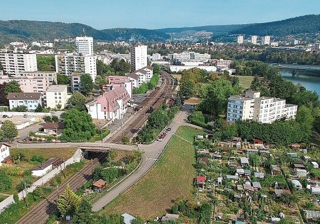 Das umgezonte Areal Härdli muss entwickelt werden. Die Bevölkerung stimmt über einen Studienkredit ab. (Bild: zVg)