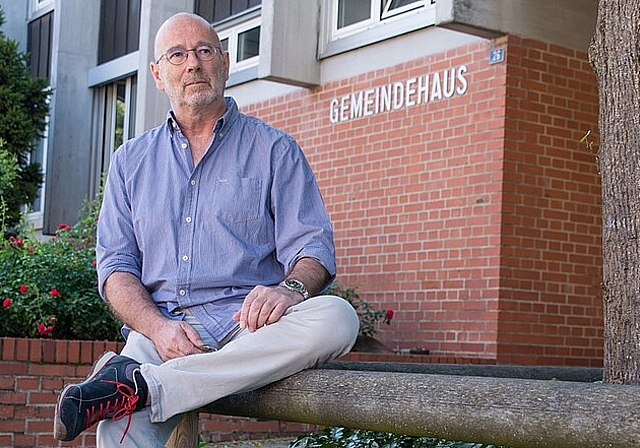 Christoph Hammer <em>hat Theologie studiert, war Kriegsfotograf und ist schliesslich als Sozialarbeiter glücklich geworden. Barbara Scherer</em>