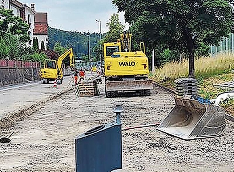 Die Parkplätze an der Zürcherstrasse sollen in eine blaue Zone umgewandelt werden. zVg