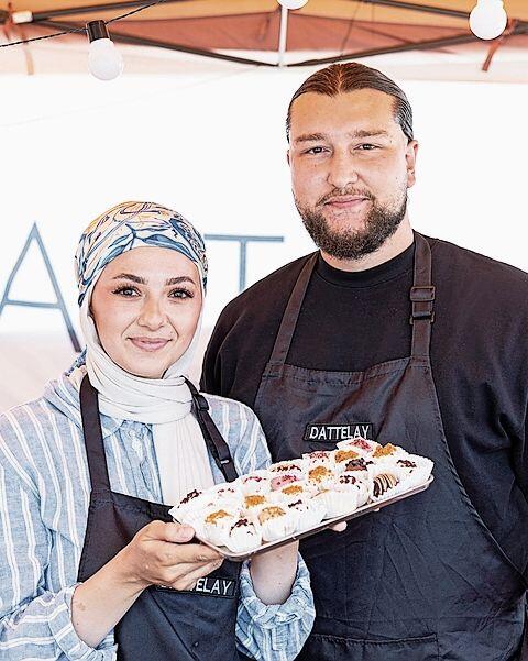 Gefüllte Datteln gibts am Stand von Nur und Faruk Yildiz.Severin Bigler