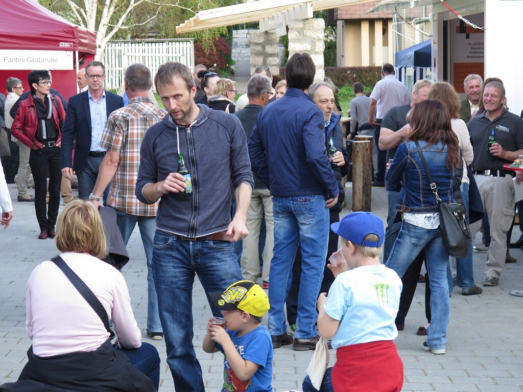 Flanieren auf dem Handwerkerplatz.
